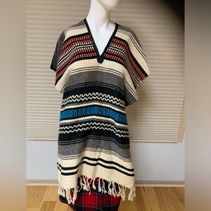 Woven Ethnic Poncho. Fringes.Multi colored. Like New. Size: S-M-L.Men & Women